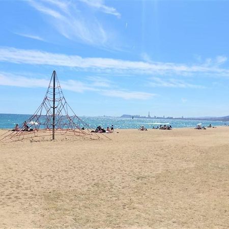 Marina Port & Beach-Apartment Masnou Buitenkant foto